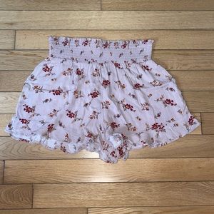 New without tags American Eagle paper bag shorts